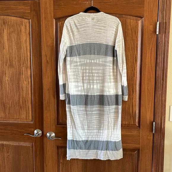 Cabi Vineyard Long Duster Sweater Cardigan Style 5018 Women's Size Medium - Picture 4 of 9